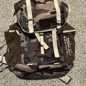 Camouflage Canvas Rucksack Backpack - Men's Camo Green